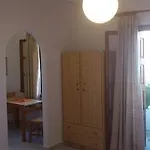 Alpha Naxos - Adults Only Apartament