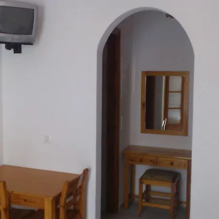 Daire Alpha Naxos - Adults Only *